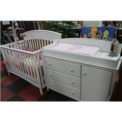 SHOWHOME CRIB W MATTRESS/CHANGE TABLE/MOBILE ETC