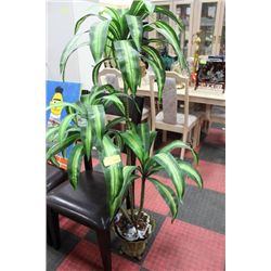 ARTIFICIAL FLOOR PLANT ON CHOICE