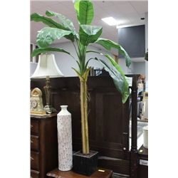 SHOWHOME ARTIFICIAL PALM TREE