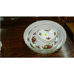 3 piece porcelain Royal Albert Old Country Rose china