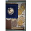 Image 1 : Box lot of tokens and coins