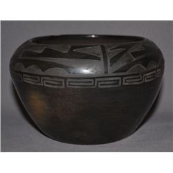 SAN ILDEFONSO POTTERY BOWL
