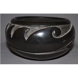SANTA CLARA POTTERY BOWL