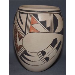 HOPI POTTERY VASE