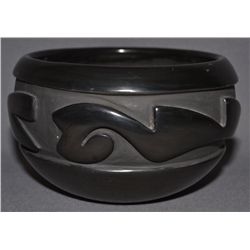 SANTA CLARA POTTERY BOWL