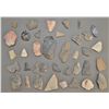 Image 3 : LARGE COLLECTION OF ARROWHEADS