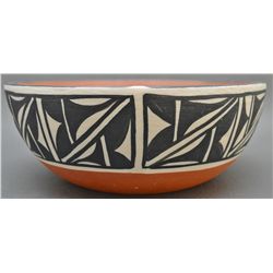 SANTO DOMINGO POTTERY BOWL