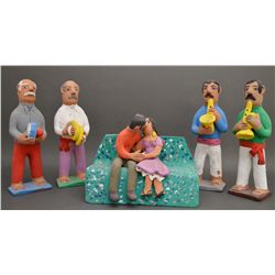 FIVE PIECES OF MEXICAN POTTERY FOLK ART