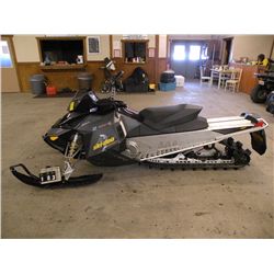 2008 Ski Doo Summit 800   SN-2BPSCH8D88V000133