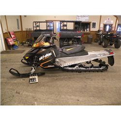 2014 Ski Doo 800 Summit   SN-2BPSDBEA7EV000479