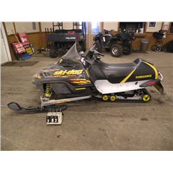 2004 Ski Doo MXZ 550       SN-2BPS290764V000169