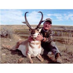 Alberta Guided Pronghorn Hunt with Silver Sage Outfitters