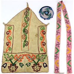 Collection of 3 beadwork items includes