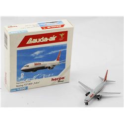 Herpa Wings Lauda-air Boeing 737-800 'Falco'