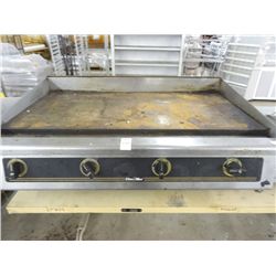 Ultra Max Gas Flat Grill - Needs Cleaning
