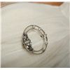 Image 2 : Platinum 1.67ctw Diamond Brooch