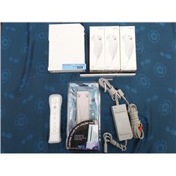 NINTENDO Wii BUNDLE