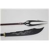 Image 3 : 2 Weapons   spears
