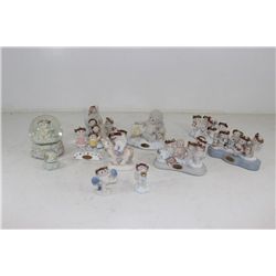 13 Collectible Dreamsicles Globes