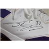Image 4 : Shaquille O' Neal Signed Shoe In Case