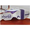 Image 9 : Shaquille O' Neal Signed Shoe In Case