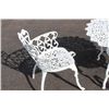 Image 5 : Cast Iron Patio Table With 2 Chairs