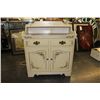 Image 1 : Ethan Allen Dry Sink