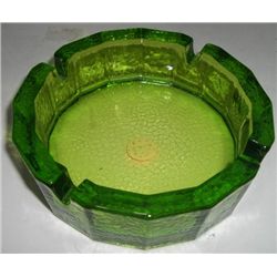 VINTAGE *LARGE-HEAVY* GREEN MID CENTURY GLASS ASTRAY!! ASHTRAY CAME OUT OF SAFE!!