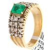 Image 1 : 18K Yellow Gold 1.77ctw Emerald & Diamond Ring