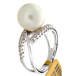 18K White Gold 10.47ctw Pearl & Diamond Ring