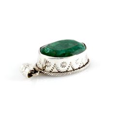 79.5ctw Resplendent Silver Emerald Pendant (19x25mm)