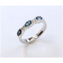 Alexandrite 0.59 ct Ring & Diamond 0.02 ct 14KT White Gold, 3.16gr