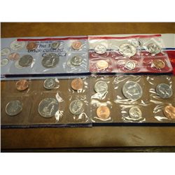 1987 & 1998 US MINT SETS P/D (WITH ENVELOPES)