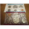 Image 1 : 1977 US MINT SET (UNC) P/D (WITH ENVELOPE)