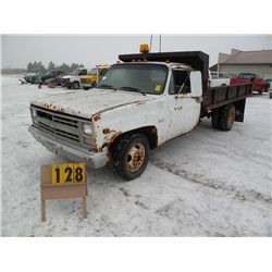 1985 Chev Truck                                            SN-1GBHC34W2FJ171284