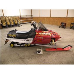 2001 Ski Doo 700 MXZ X                                 SN-2BPS168711V000193