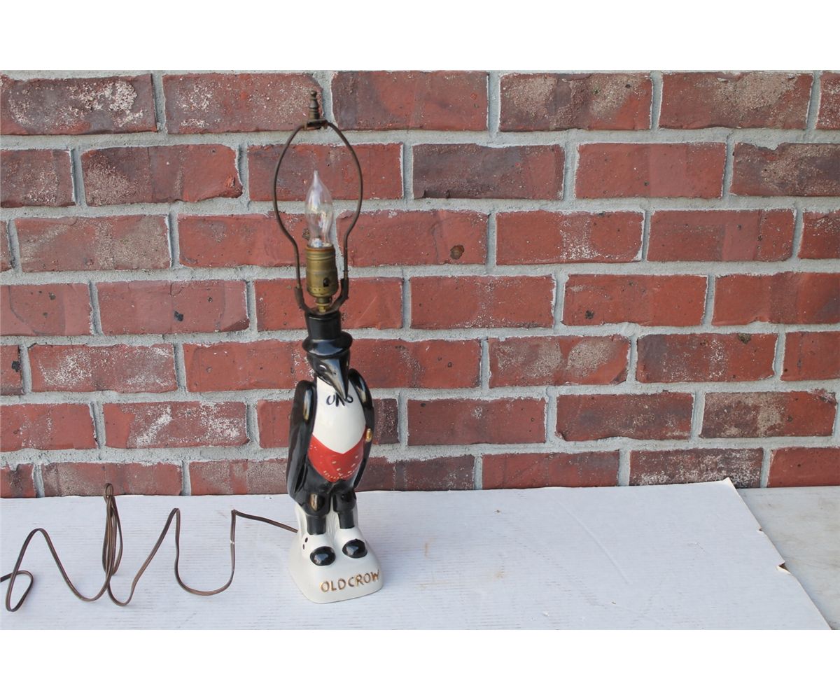 Old Crow Figural Porcelain Lamp