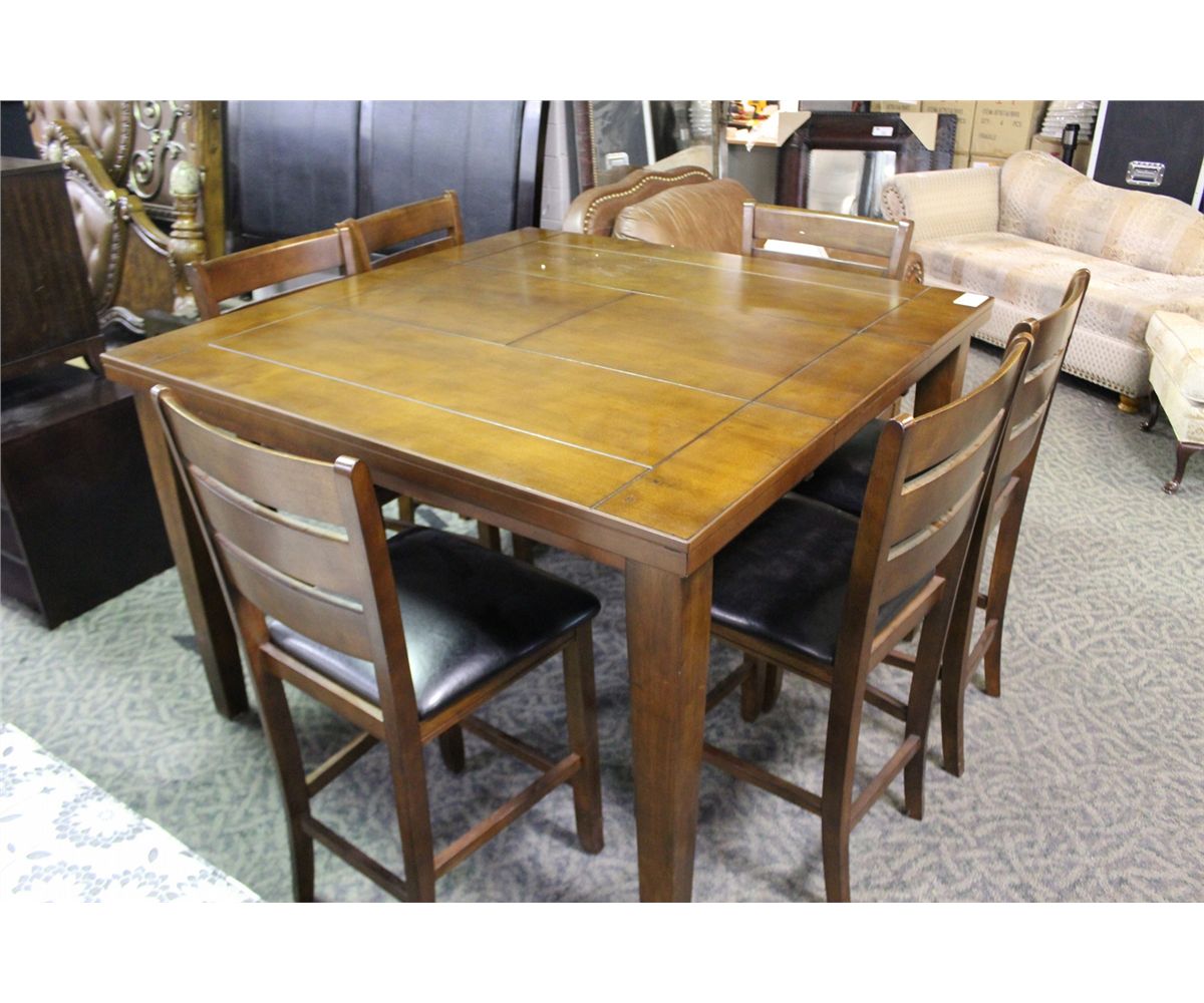 BAR HEIGHT KITCHEN TABLE WITH 6 BAR HEIGHT CHAIRS