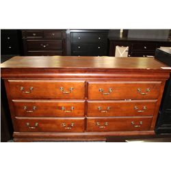 HORIZONTAL DRESSER