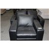 Image 1 : BLACK LEATHER LOVESEAT AND CHAIR SET