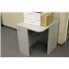 Image 2 : GREY 5 PIECE CORNER STATION DESK WITH HUTCH AND CHAIR