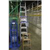 Image 1 : LOT OF WAREHOUSE LADDERS