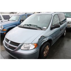 2005 DODGE CARAVAN BLUE, VAN, VIN # 1D4GP25RX56B104703