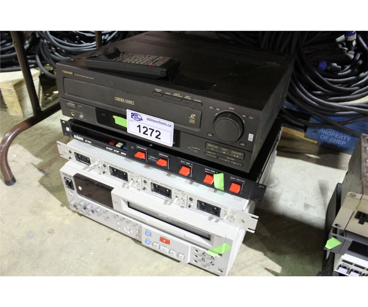 Video Unit LOT OF 4 VIDEO UNITS INCLUDING VHS READERS/WRITERS AND MONITORING ...