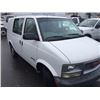 Image 2 : 1999 GMC SAFARI CARGO VAN VIN 1GTDM19W6XB512735