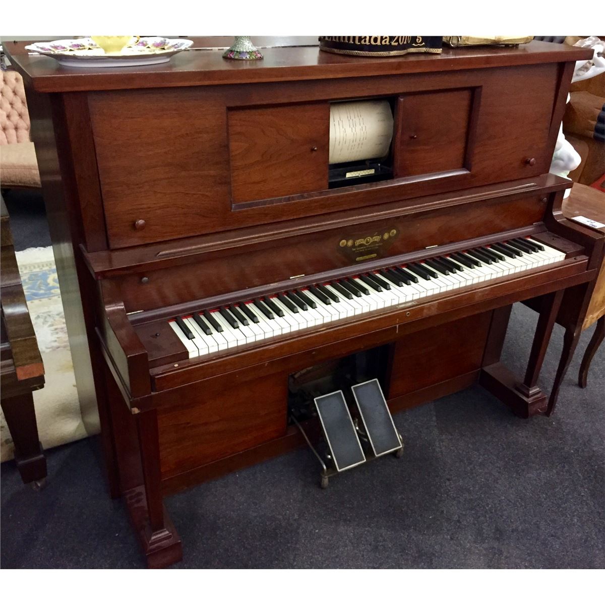 ANTIQUE UPRIGHT SAINTSAENS, PLAYER PIANO IN WORKING CONDITION