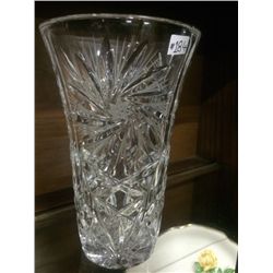 Pinwheel Crystal Vase (8" high)