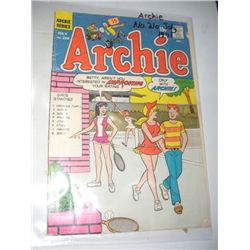 1971 *RARE* VOL.1 JULY NO.210 ARCHIE COMICS *ARCHIE* BOOK VALUE $25.00+!! COMIC CAME OUT OF SAFE!!