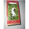 Image 1 : 2001 HALLMARK KEEPSAKE ORNAMENT-NEW IN THE BOX *MICKEY MANTLE-NEW YORK YANKEES* ORIGINAL PRICE $14.9