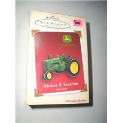 2005 HALLMARK KEEPSAKE ORNAMENT-NEW IN THE BOX *MODEL B JOHN DEERE TRACTOR* ORIGINAL PRICE $14.95!!